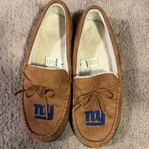 FOCO Men's Tan Loafers with NY Giants Logo